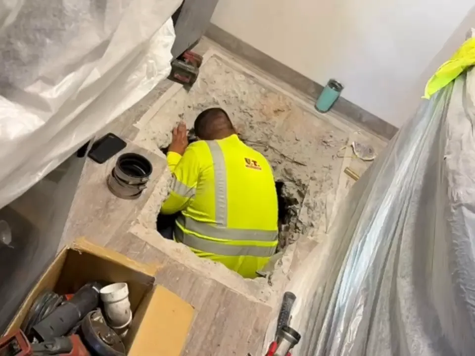 Drain & Sewer Cleaning 4 U.T. Trenchless technician jetting a floor drain in El Paso